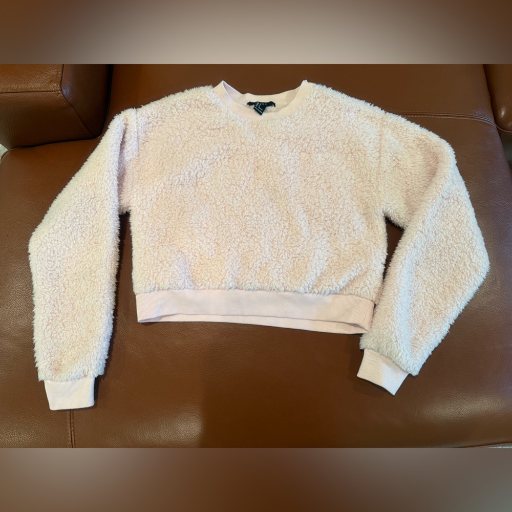 Forever 21 Light Pink Sherpa Cropped Sweater Fuzzy Cozy Plush Small